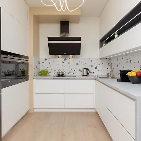 Apartment Woronicza By Renters *